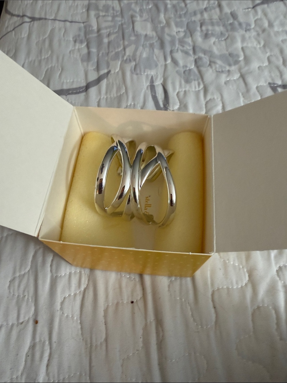 NIB Stella and Dot cuff bracelet